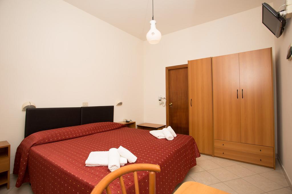 Hotel Real Cervia Habitación foto